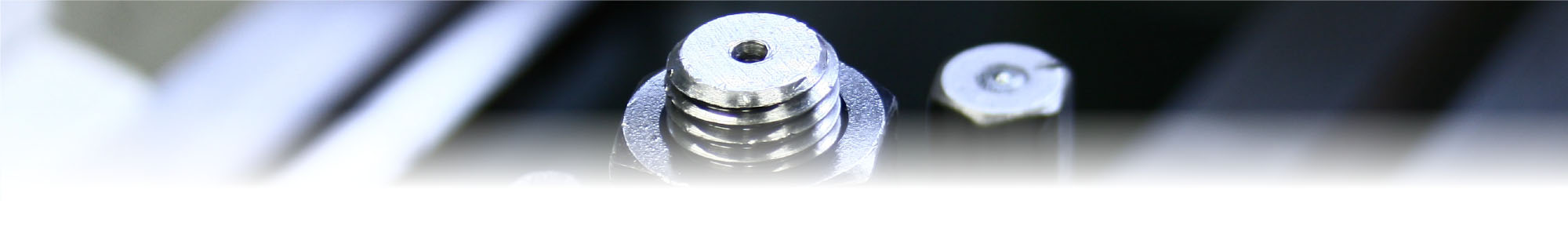 機器パーツから生産システムまで幅広くお答えします。